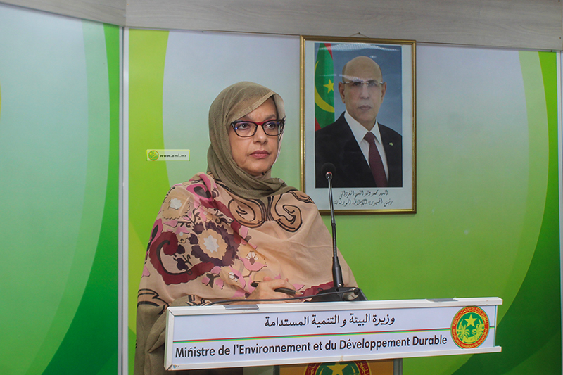 La ministre de l’environnement retire les pouvoirs de signature à son secrétaire général