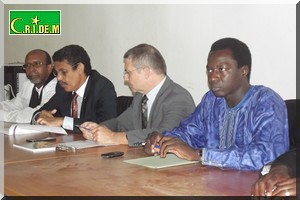 Droit de réponse à Mariem mint Derwich et ses inconditionnels, à propos de l’Anthologie de littérature mauritanienne francophone (éditions Joussour/Ponts, 2016)