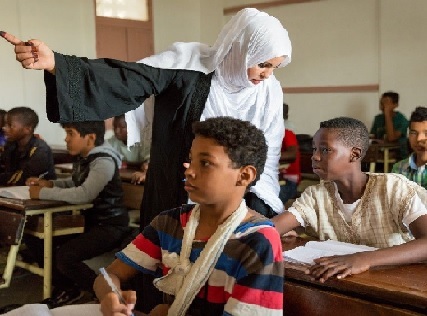 Mauritanie : 363 jeunes volontaires en formation pour surveiller les cours de récréation dans les écoles à Nouakchott