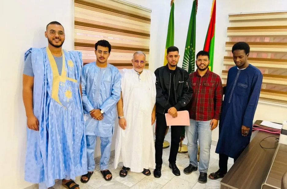 Les étudiants mauritaniens au Sénégal appellent le premier ministre à intervenir pour résoudre la question des frais d’inscription dans les universités sénégalaises 