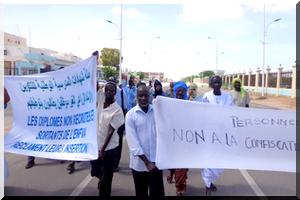 Promesse de rappel de salaire pour les employés du Programme pour la Protection de la Ville de Nouakchott (Ministre)
