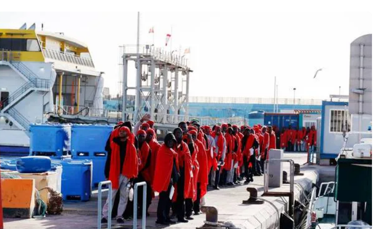 Route des Canaries : chute de plus de 60% des arrivées de migrants dans l'archipel espagnol en 2025