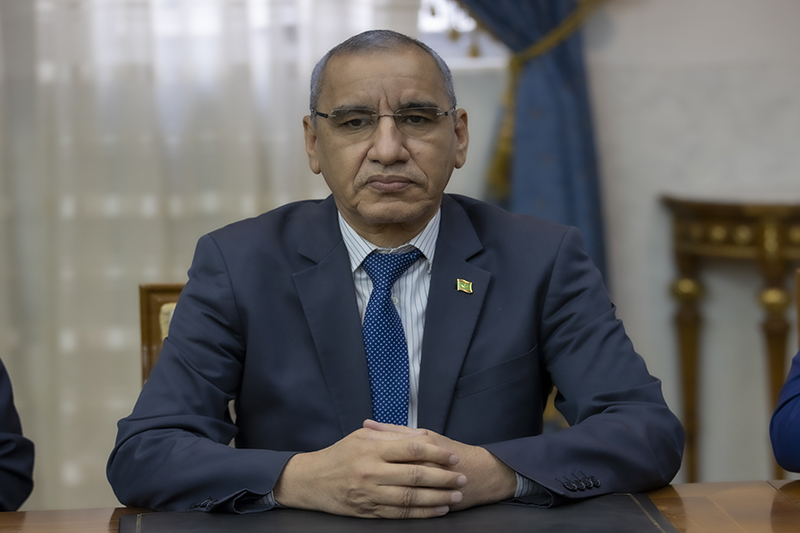 Le ministère de l’Intérieur annonce le sauvetage d’une famille assiégée par les eaux en Adrar