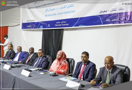 La Ministre de l'Emploi participe à une journée portes ouvertes sous le thème  « Emploi des jeunes... bilan et perspectives »