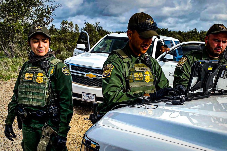Les gardes frontières américains arrêtent des centaines d’immigrants, dont des mauritaniens