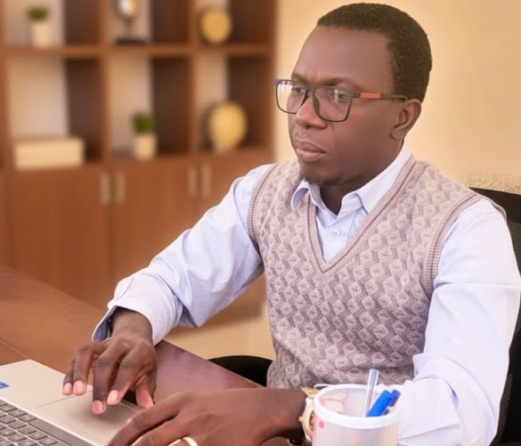 L’État entre rhétorique anti-identitaire et renforcement structurel du pouvoir tribal